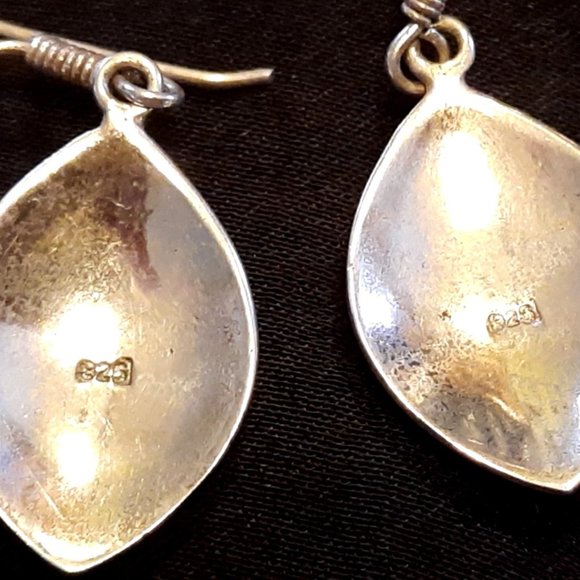 Sterling and onyx earrings - Picture 2 of 2